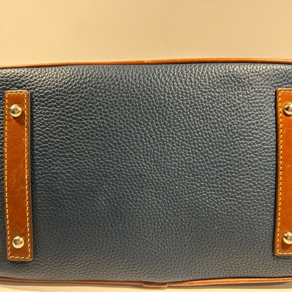 Dooney & Bourke Pebble Grain Leather Satchel Navy Blue Tan Trim Crossbody Purse - Picture 11 of 16